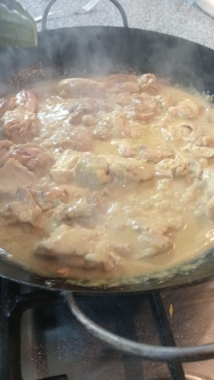 Paso 26 de Pollo al curry